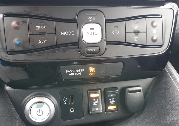 Nissan Leaf cena 71500 przebieg: 79456, rok produkcji 2018 z Łaskarzew małe 191